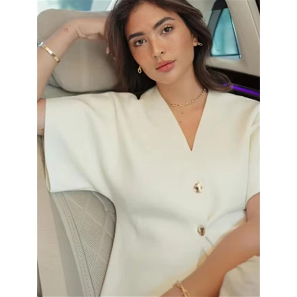 Women's V Neck Short Sleeve Cardigan Sweater Button Front Knit Top - Picture 7 of 9